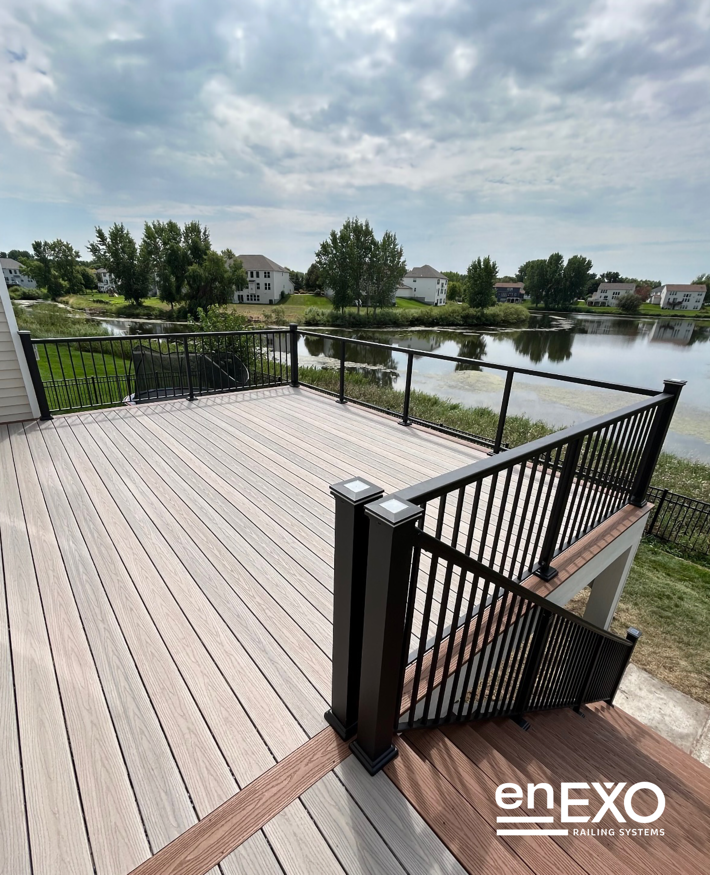 enEXO glass compatible railing system